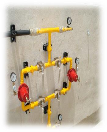 Red de tuberías y válvulas de gas